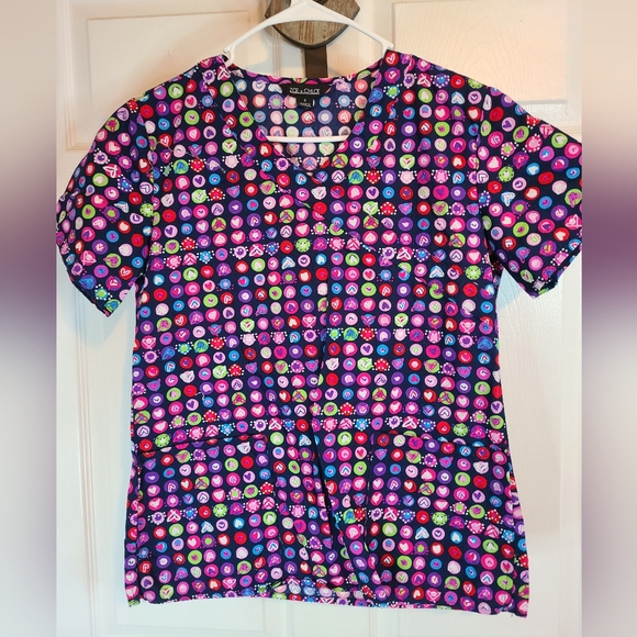 (789) Zoe+Chloe Woman's Colorful Icon dots Scrubs, Size: Small Color: Black - Picture 2 of 11